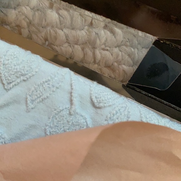 Armani by Wolford BLUE lace top size small - Picture 4 of 4